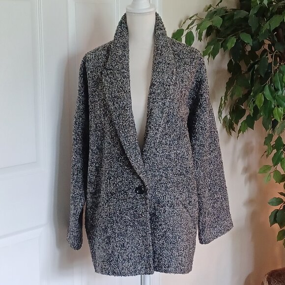 GAP Jackets & Blazers - EUC Gap Oversized Blazer Style Black & White Tweed Coat XL
